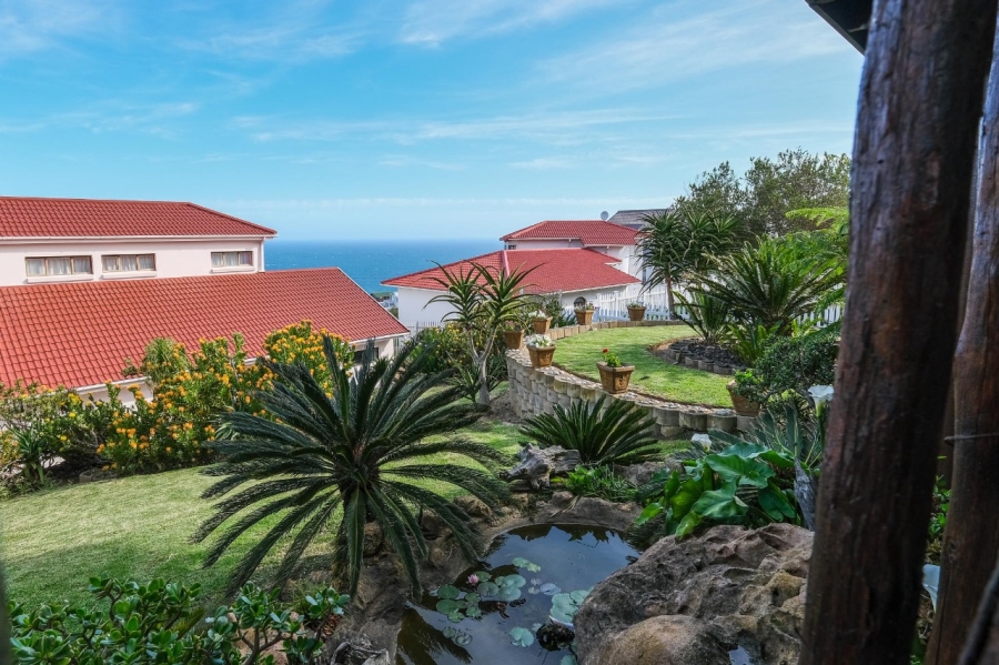 To Let 4 Bedroom Property for Rent in Herolds Bay Western Cape